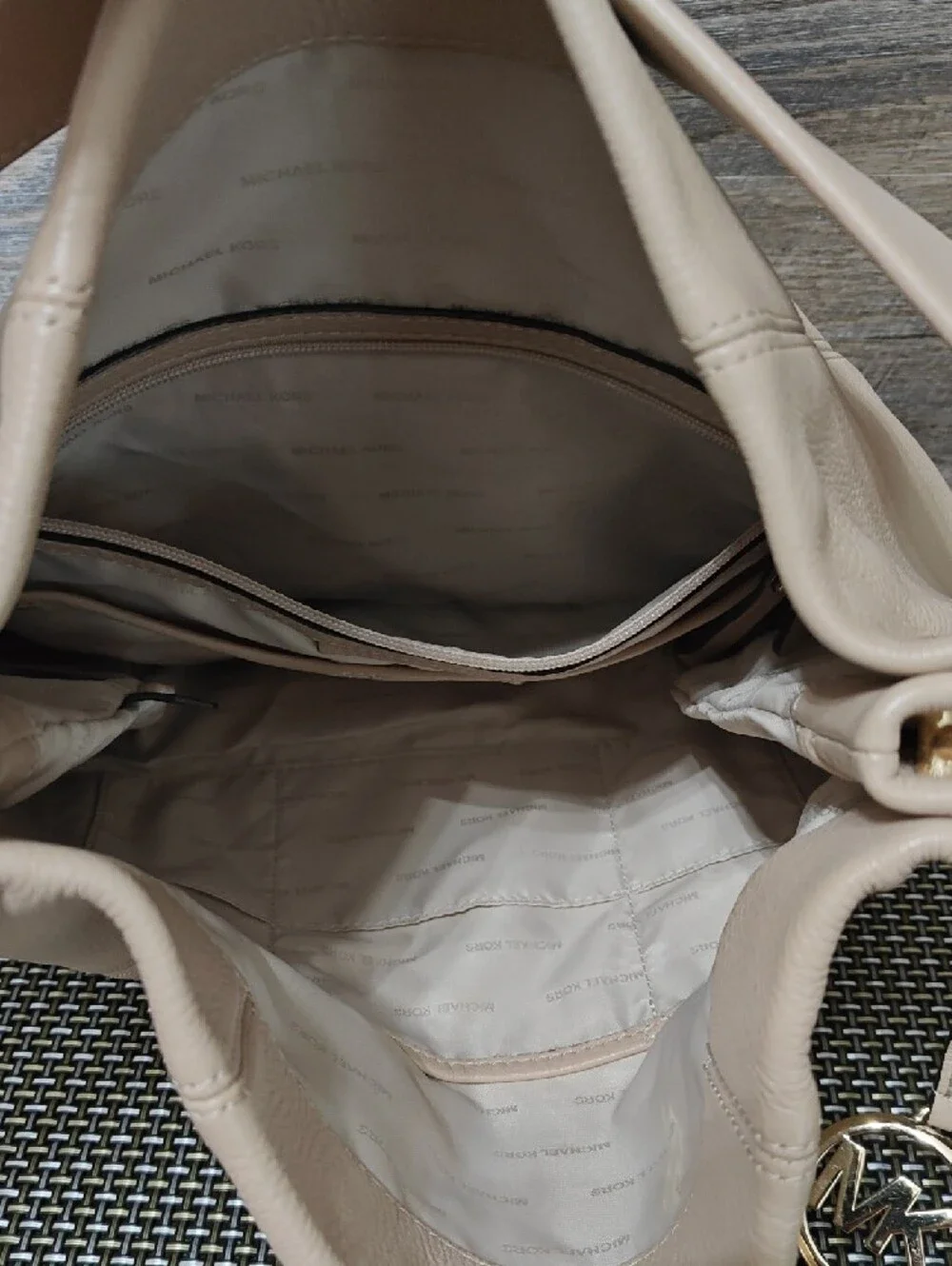 Michael Kors Soft Cream Pebbled Leather Shoulder Bag